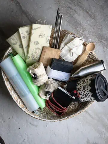wicker basket full of eco-friendly zerowaste gift ideas